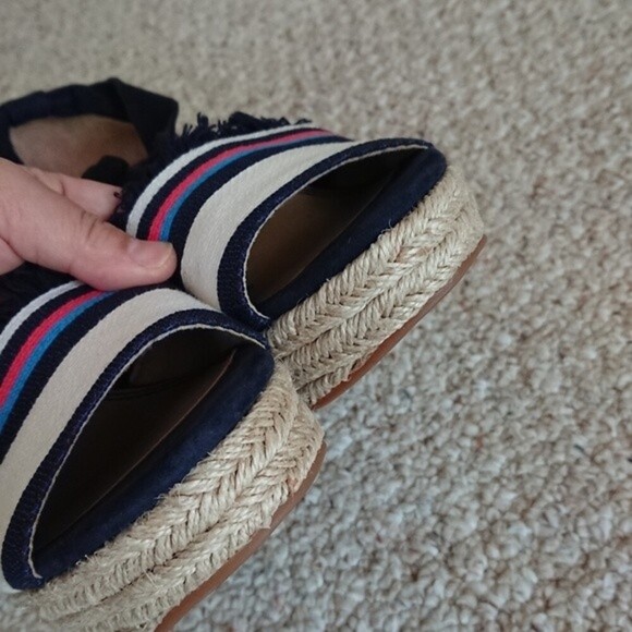 SPLENDID Barke Navy Combo Espadrille Wedges size 8M - Picture 3 of 11